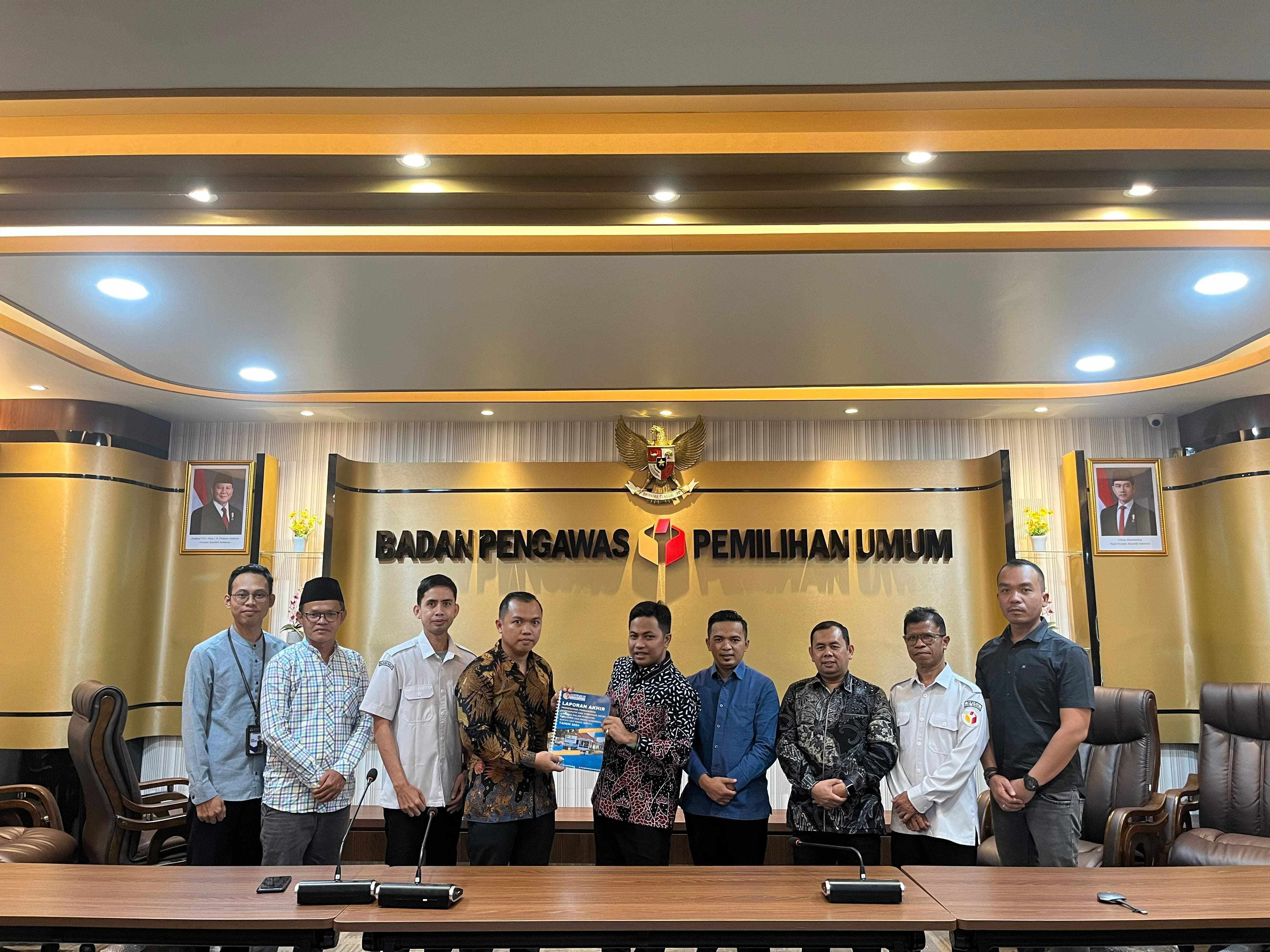 Bawaslu Bangka Serahkan Laporan Pencegahan Tahun 2024