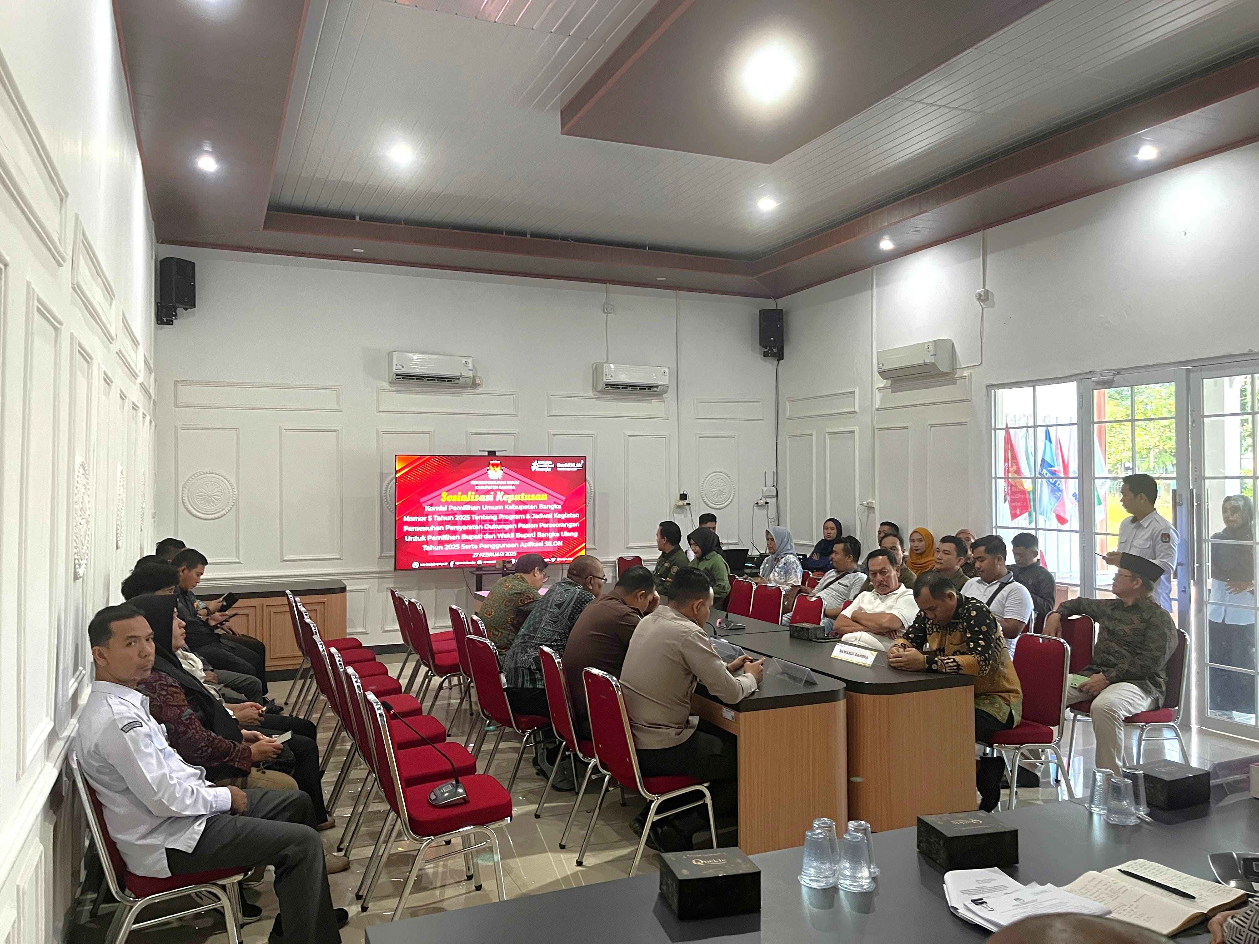 sosialisasi Program dan Jadwal Pemenuhan Dukungan Pasangan Calon Perseorangan Pada Pemilihan Ulang Tahun 2025