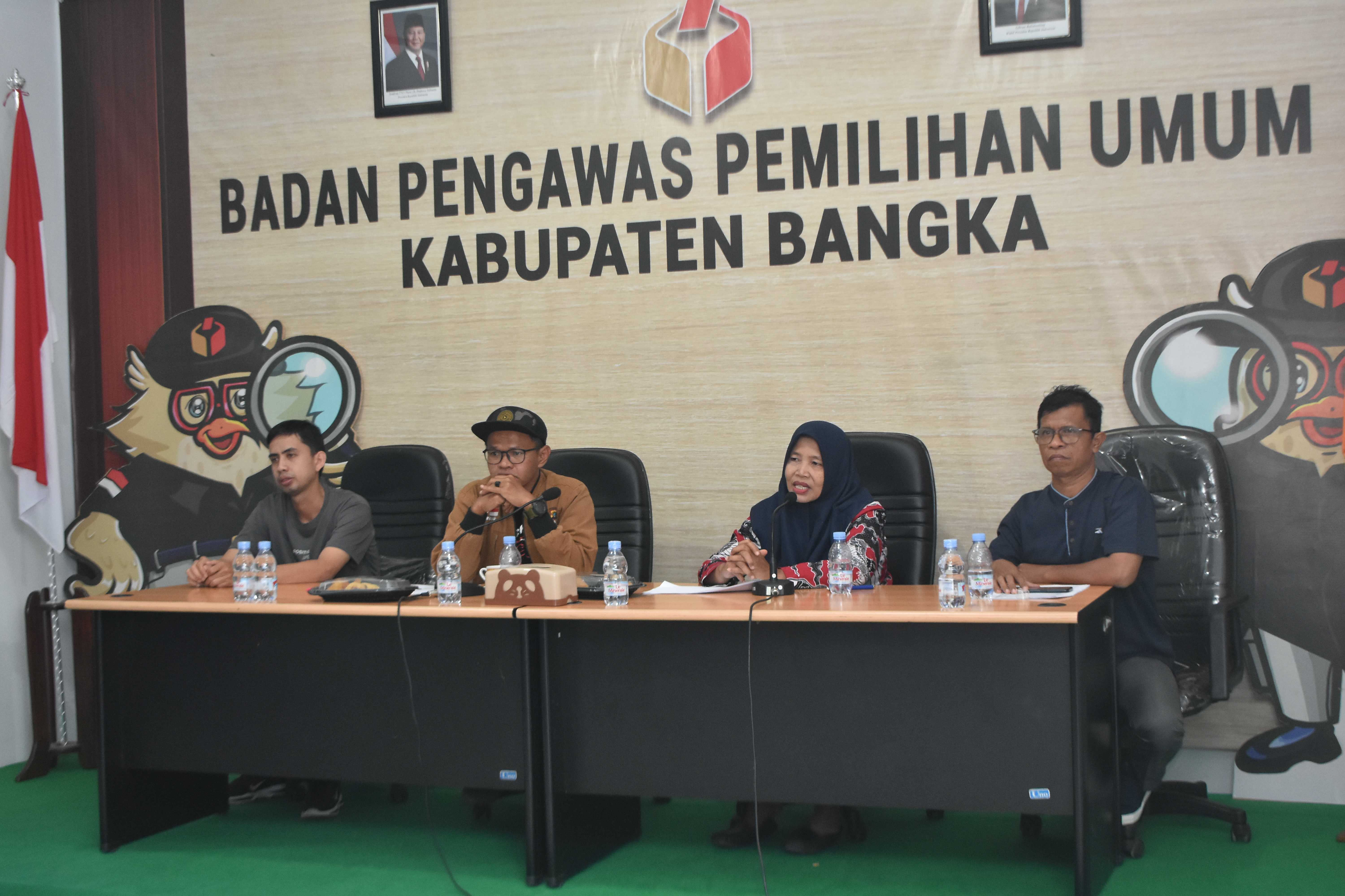 Rapat Koordinasi Bersama Panwascam se-Kabupaten Bangka Menjelang Penetapan Daftar Pemilih Tetap (DPT)