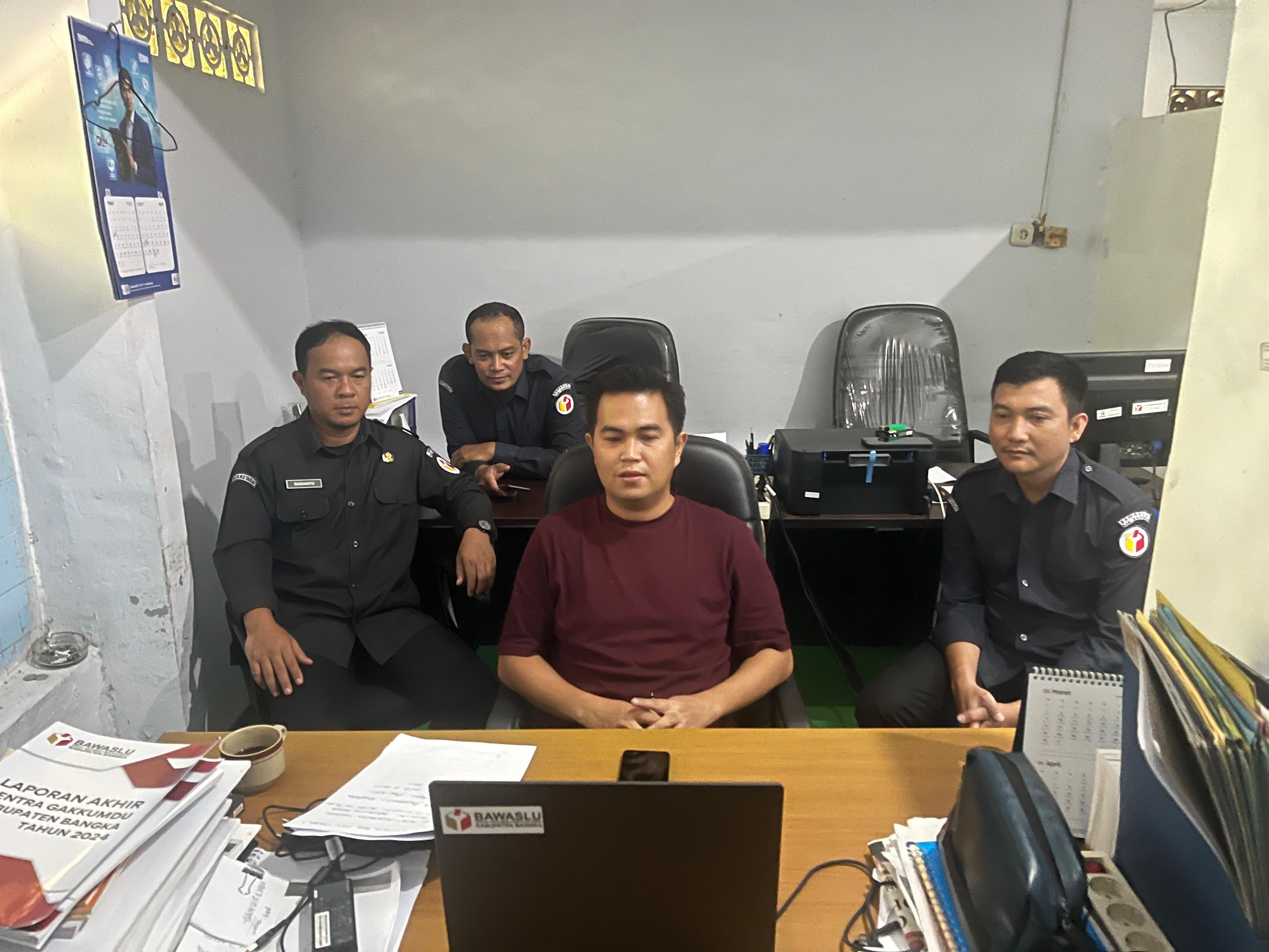 Anggota Bawaslu Bangka, Fega Erora saat zoom