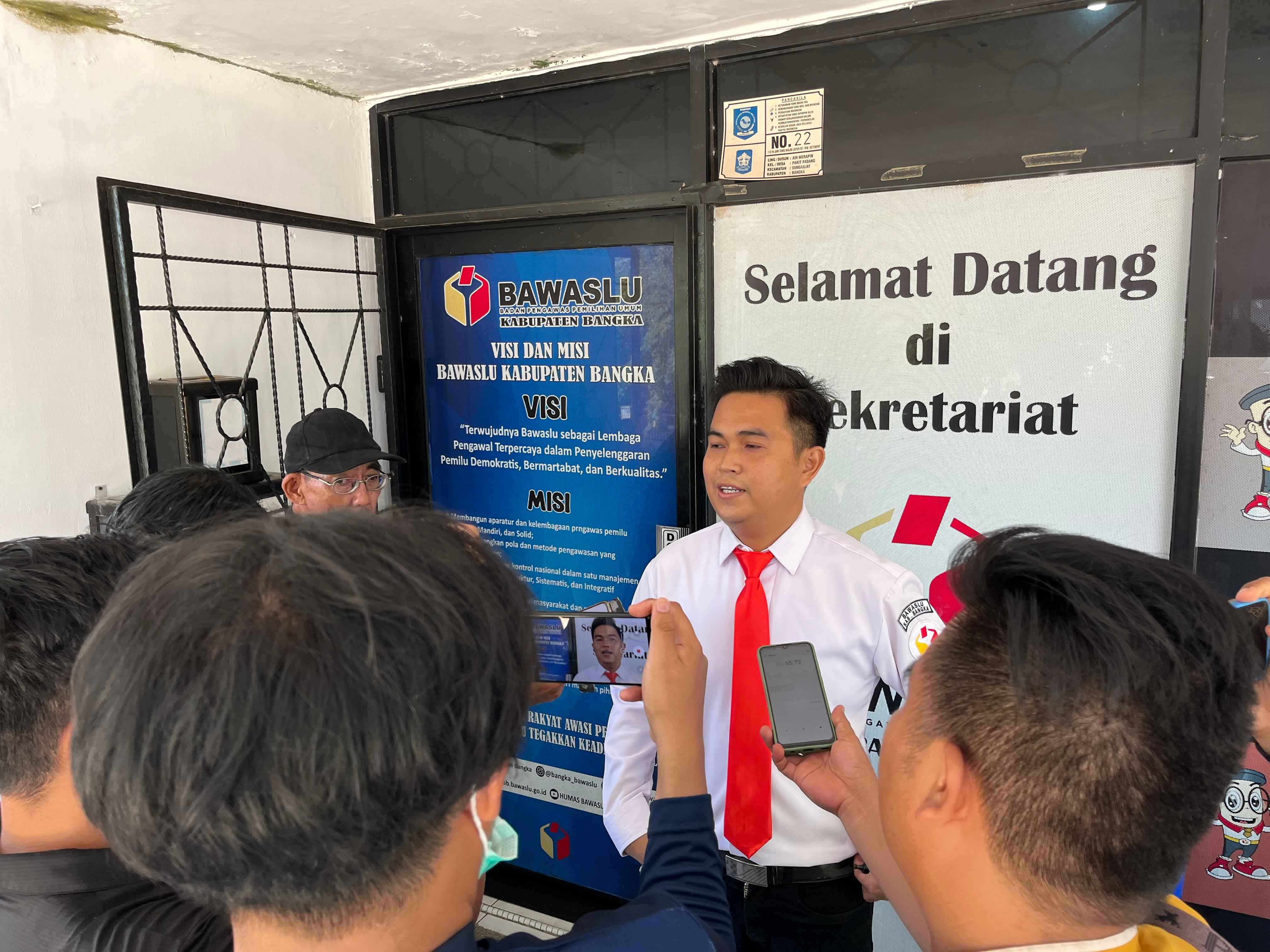 Ketua Bawaslu Bangka, Fega Erora