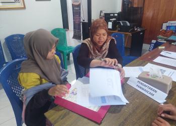 Penerimaan Berkas Pendaftaran Panwascam di Sekretariat Bawaslu Kabupaten Bangka