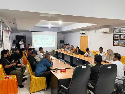 rapat evaluasi humas