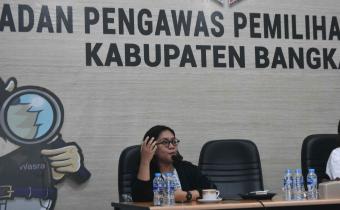 Staf Kehumasan Bawaslu Republik Indonesia, Reyn Gloria Manurung