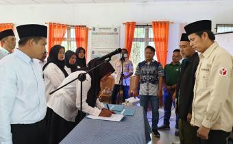 penandatangan pakta integritas PTPS